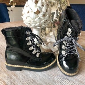 Zara kids patent leather boots 🥾